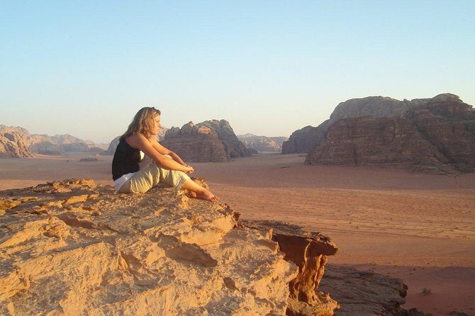 02 Days with 01 overnight Petra and Wadi Rum Tour from Eilat Border - Key things that make this Petra + Wadi Rum tour work