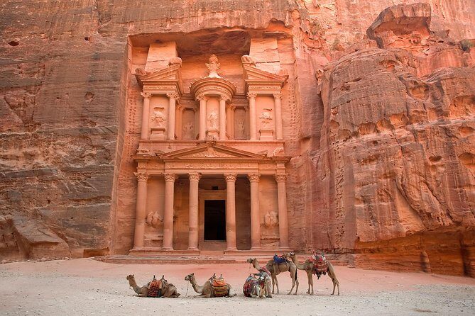 02 Days with 01 overnight Petra and Wadi Rum Tour from Eilat Border - From Eilat to Jordan fast: why this route fits real schedules