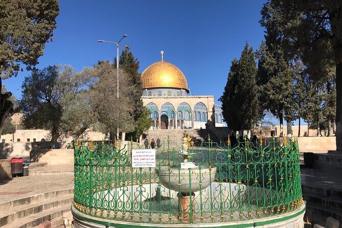 1-day Private Jerusalem & Bethlehem - Mahane Yehuda market free time: tea, snacks, and real local pacing