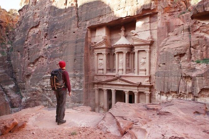 1 Day Tour to Petra From Eilat - The drive via Aqaba: more efficient than it sounds
