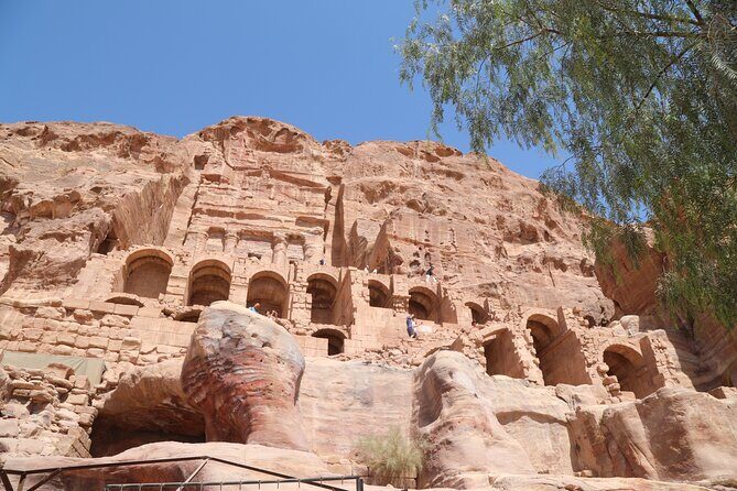 2 Day Tour to Petra and Wadi Rum from Tel Aviv - Price and value: what you’re really paying for at $399