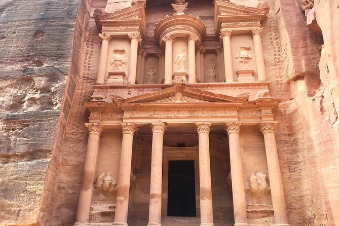 2 day tour to Petra from Eilat - The real value: getting to Petra without the chaos