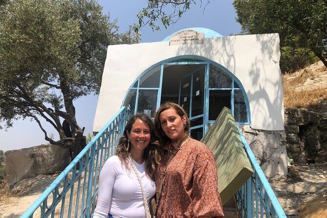 A Day of Spiritual Discovery in the Upper Galilee - Rabbi Yonatan Ben Uziel in the Amuka Forest