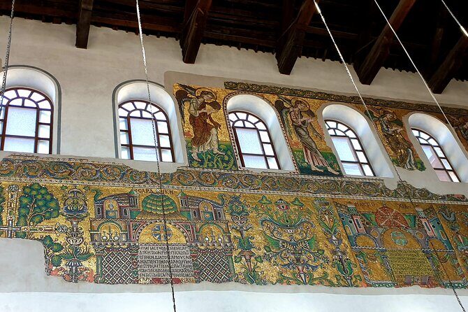 Bethlehem Jerusalem and the Dead Sea Private Tour - Christian Quarter to the Holy Sepulchre: Walking to the Heart of the Old City