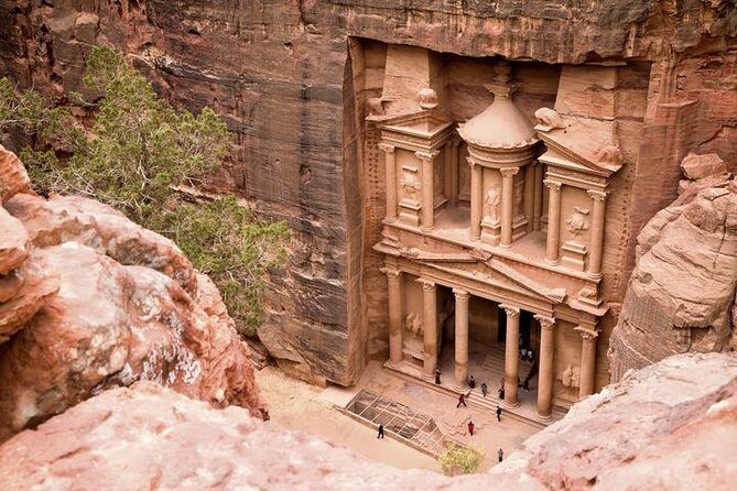 Day-Tour to the City of Petra from Tel-Aviv - The Morning Grind: Ben Gurion, Early Departure, and the Arava Border