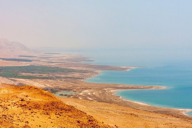 Desert Safari and Dead Sea Day Trip from Tel Aviv - Dragot Cliffs and Murbaat Caves: the scenery stop that gives your bearings