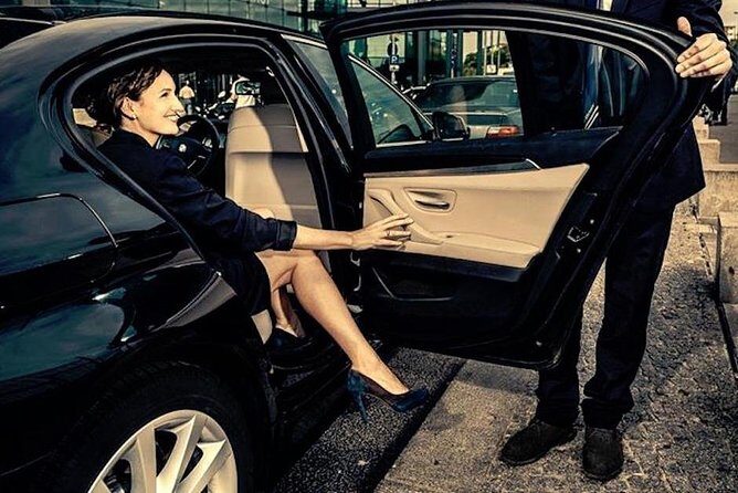Fast Track VIP Service at TLV Ben Gurion airport in Tel Aviv, Israel - Price and logistics: $469 for up to 6 people