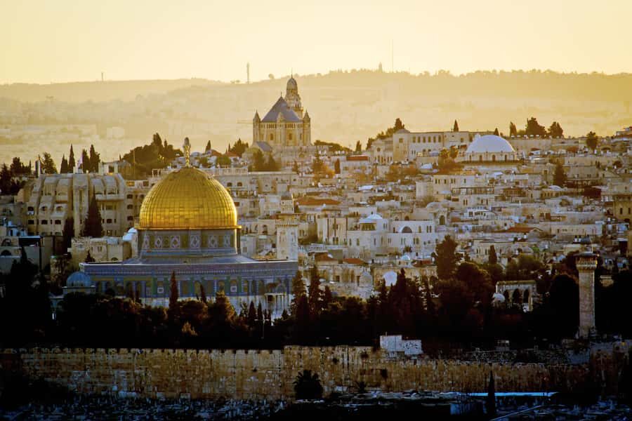 From Jerusalem: Old City & Dead Sea Full-Day Tour - Judean Hills and a Roadside Look at Qumran Caves
