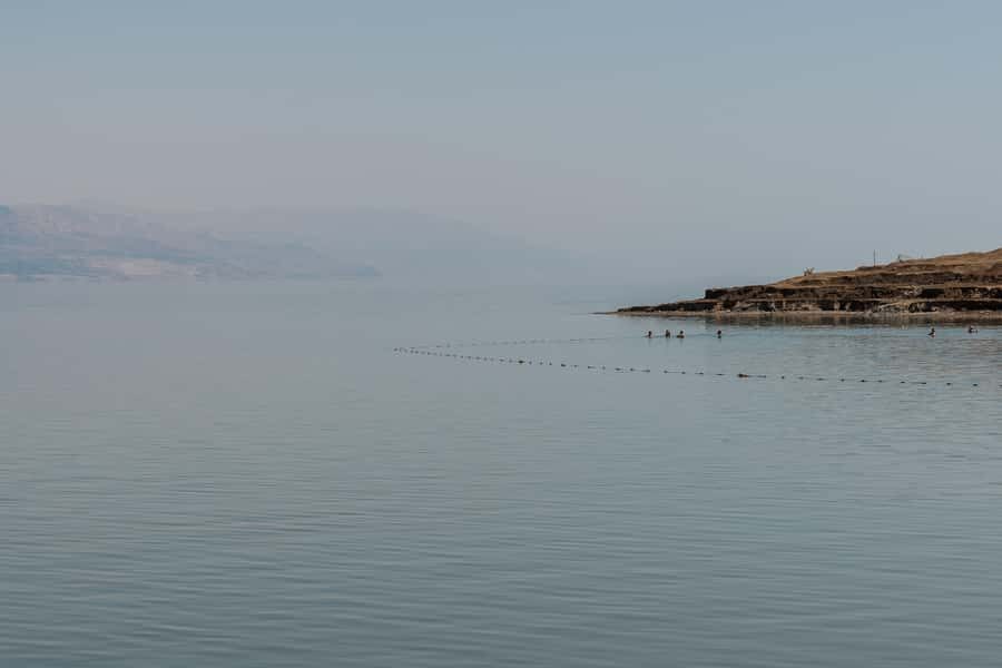 From Jerusalem: Relaxing Dead Sea Spa & Sightseeing Day Tour - Guides in action: language, timing, and small help that matters