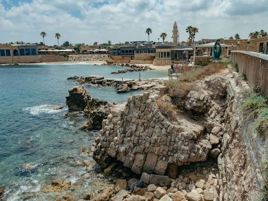 From Tel Aviv: Caesarea, Haifa and Akko Day Trip - Guided Day Energy: Why the Same Stops Feel Different
