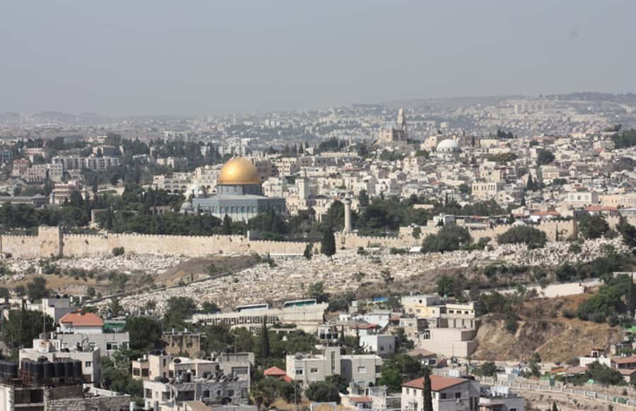 From Tel Aviv: City of David & Underground Jerusalem Tour - Temple Mount-area viewpoints, Kidron Valley stops, and Mount of Olives context