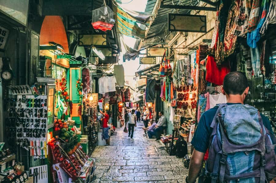 From Tel Aviv: Jerusalem Old City Guided Tour - Getting your bearings: Old City quarters and the Roman Cardo remnants
