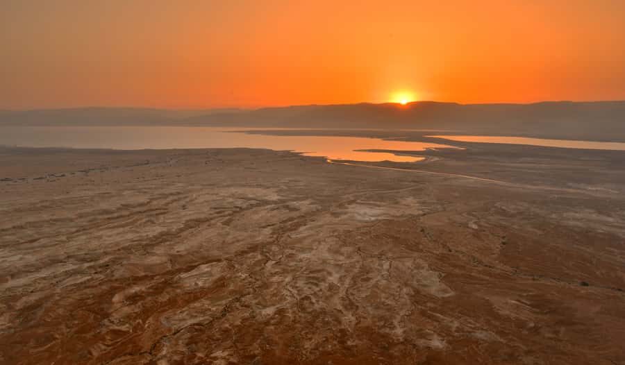 From Tel Aviv: Masada at Sunrise, Ein Gedi and Dead Sea Tour - Tel Aviv Pickup and the Drive Into the Desert