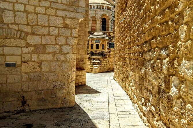 Full Day Jerusalem Tour: In Jesus' Steps - Dominus Flevit and Antonio Barluzzi: churches built for sorrow