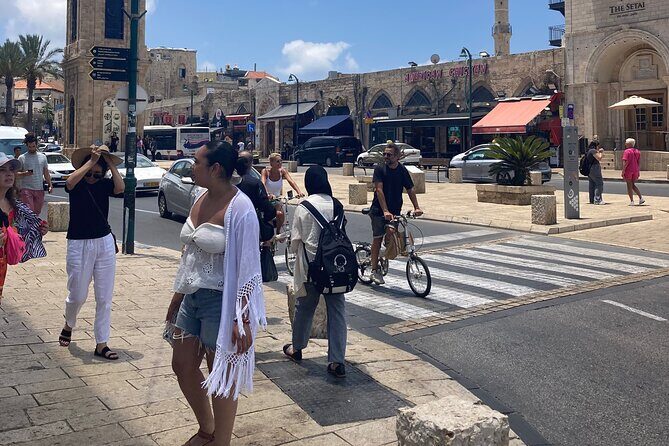 Fully Inclusive Private Customized Israel Tour - Lunch buffet, bottled water, and the comfort factor that keeps you happy