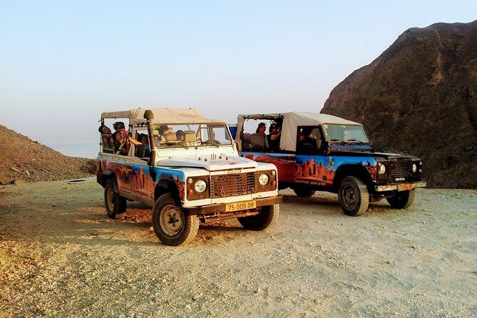 Jeep tour adventure Eilat mountains - Eilat to Camel Ranch stop: an easy warm-up before the rough stuff