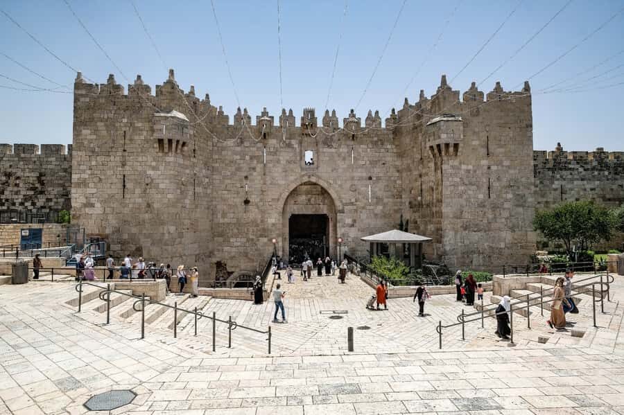 Jerusalem: 3–Hour Old City Tour in French - Price and logistics: what $82 really buys you