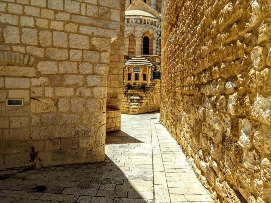 Jerusalem Boutique Tour from Tel Aviv - Church of the Holy Sepulchre and Golgotha: the Via Dolorosa timing