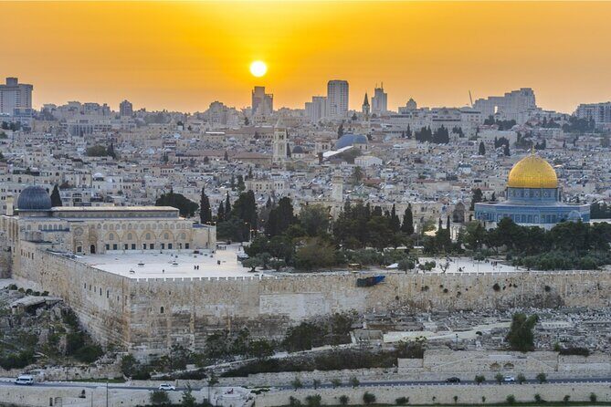 Jerusalem Full-Day Tour from Tel Aviv INCLUDING ENTRANCE FEES - Church of the Holy Sepulchre and the Via Dolorosa route area