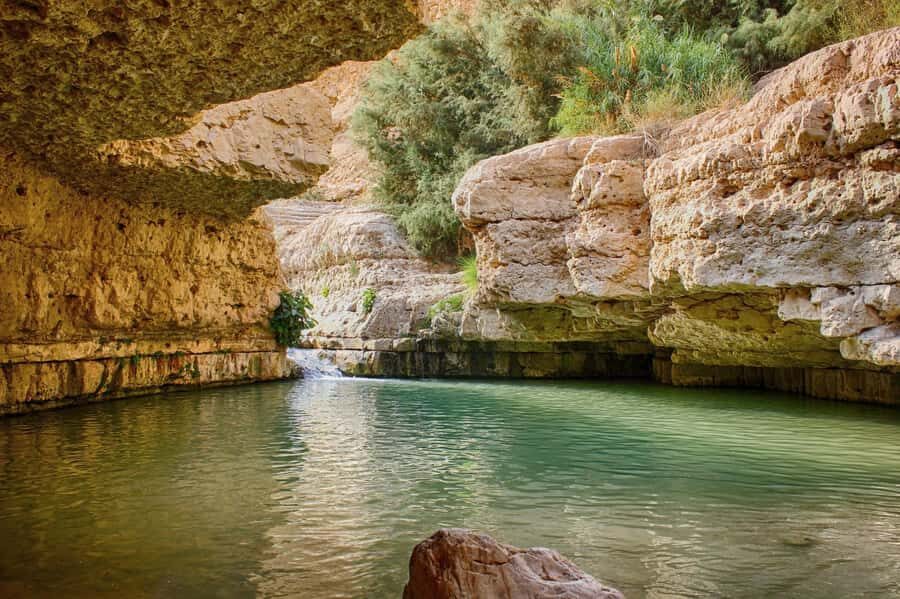 Jerusalem: Masada, Ein Gedi & Dead Sea Tour - Getting from Jerusalem: The Coach Ride That Sets the Day’s Tempo