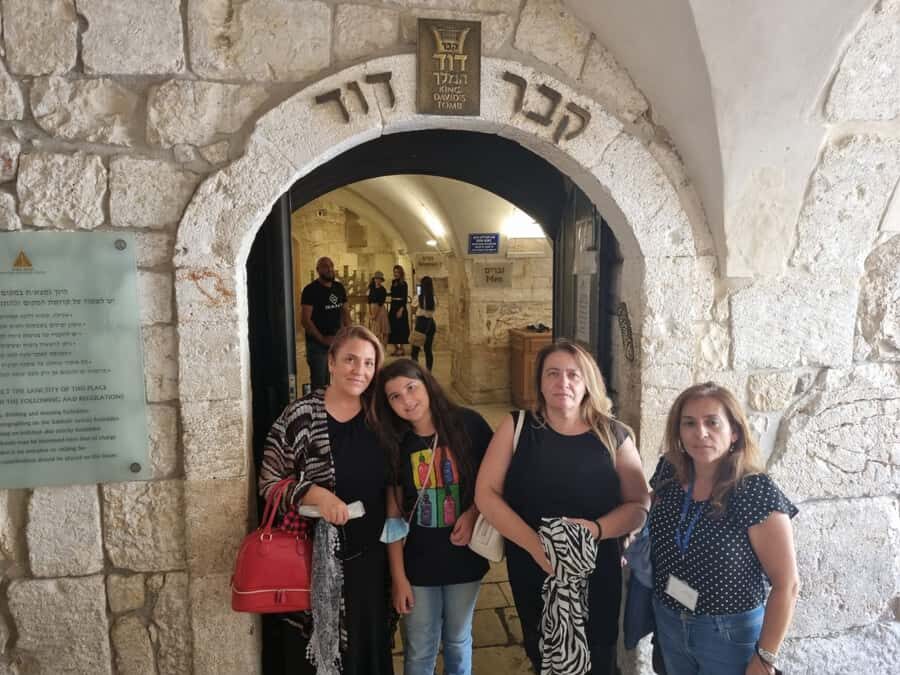 Jerusalem: Old City Walking Tour with Private Option - Muslim Market and Armenian Quarter: Markets, Art, and Choosing Your Speed