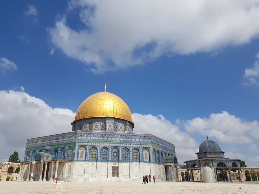 Jerusalem: Old City Walking Tour with Private Option - Temple Mount Views: Dome of the Rock and Al-Aqsa Mosques Without the Pressure