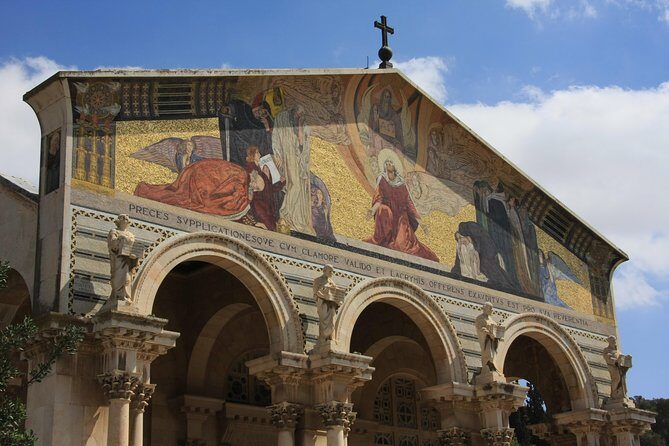 Jerusalem Walking Tour - Western Wall: Pilgrimage Gravity and How the Tour Uses It