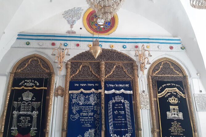 Kabbalah Heritage Walk - Walking With Rabbi Shmuel Kopel: A Scholar-Led, Q&A-Friendly Pace