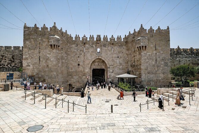 Morning Private Tour to Discover Jerusalem - Via Dolorosa Through the Muslim Quarter to Calvary Stations
