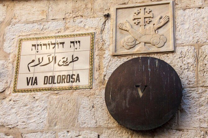 Old and New Jerusalem Full-Day Tour - Christian Quarter highlights: Via Dolorosa, Stations, and Holy Sepulchre