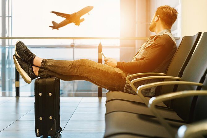 Private Departure Transfer: From Tel Aviv City Center to Ben Gurion Airport - Pickup in Tel Aviv: what you should expect from the driver