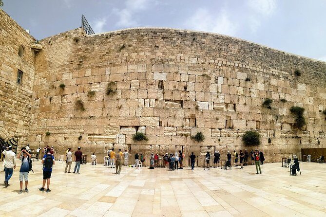 Private Tour: Old City of Jerusalem Christianity Tour - Church of the Holy Sepulchre: the big Christian anchor