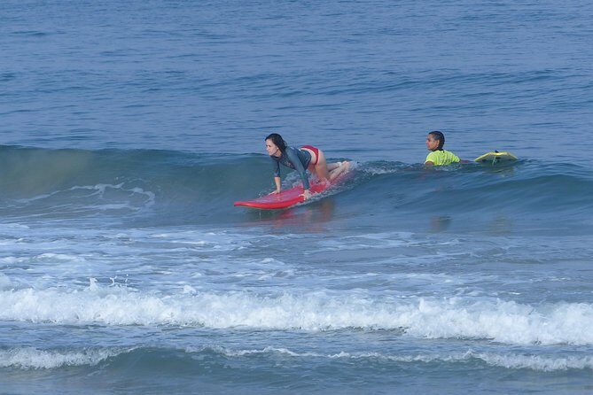 Professional Surfing lessons in the heart of Tel Aviv - Where You Meet: HaYarkon St 40 and the Walk to the Water