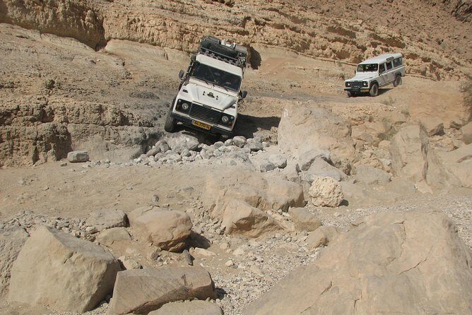 Ramon Crater Jeep Tour from Mitzpe Ramon - Beerot campground refreshment and rehabilitated quarries
