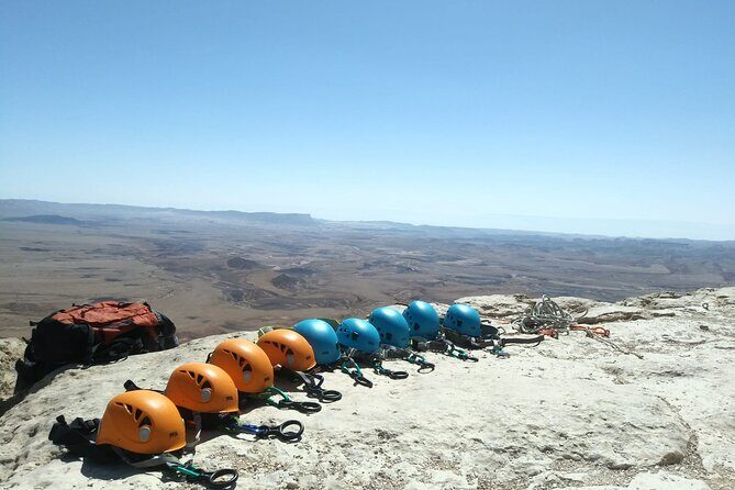 Rappelling Down the Ramon Crater Cliff - Where you start in Mitzpe Ramon and what the timing means