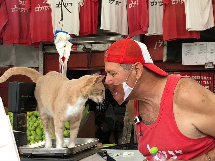 Tel Aviv: 2-Hour Carmel Market Tour in English with Lunch - Lunch Inside the Market Plan (And Why That’s a Big Deal)
