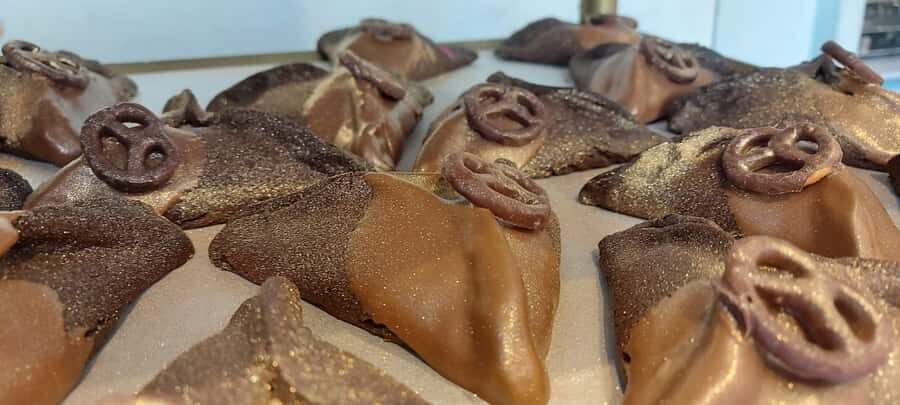Tel Aviv: 2-Hour Jaffa Flea Market Tour with Tastings - How Turkish, North African, Balkan, and Eastern European flavors show up