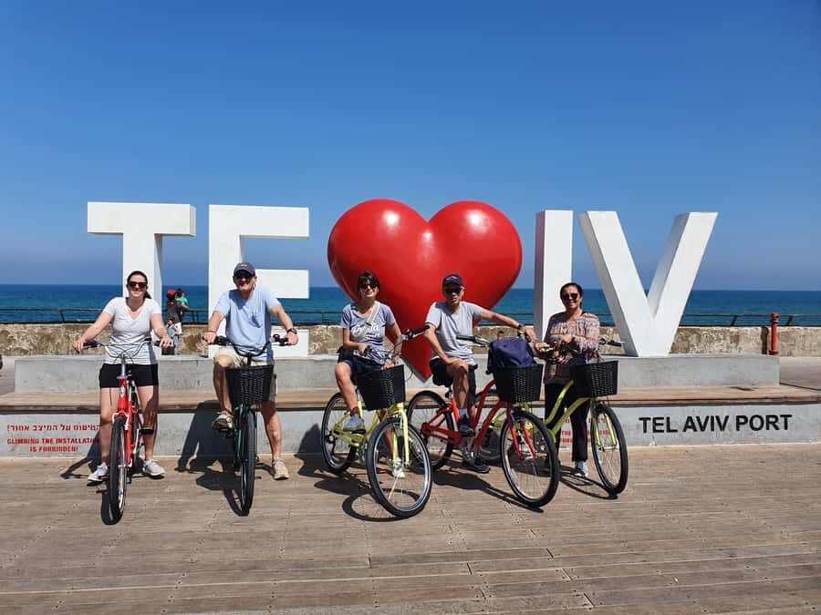 Tel Aviv 3-Hour Easy Bike Tour - Meeting at The Spot Hostel: start simple, feel organized