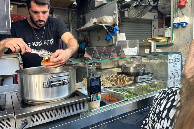 Tel Aviv: Carmel Market Food Tasting Tour “Shuk Hacarmel” - What your 90-minute walk really looks like