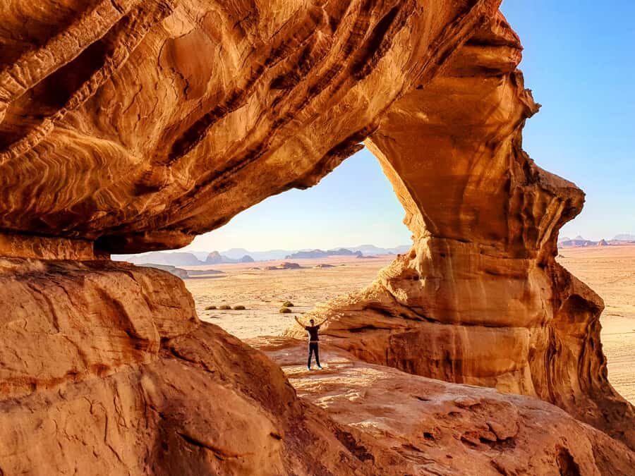 Tel Aviv: Petra & Wadi Rum 2-Day Glamping Trip with Flights - Wadi Rum Jeep safari: where Star Wars energy meets real geology