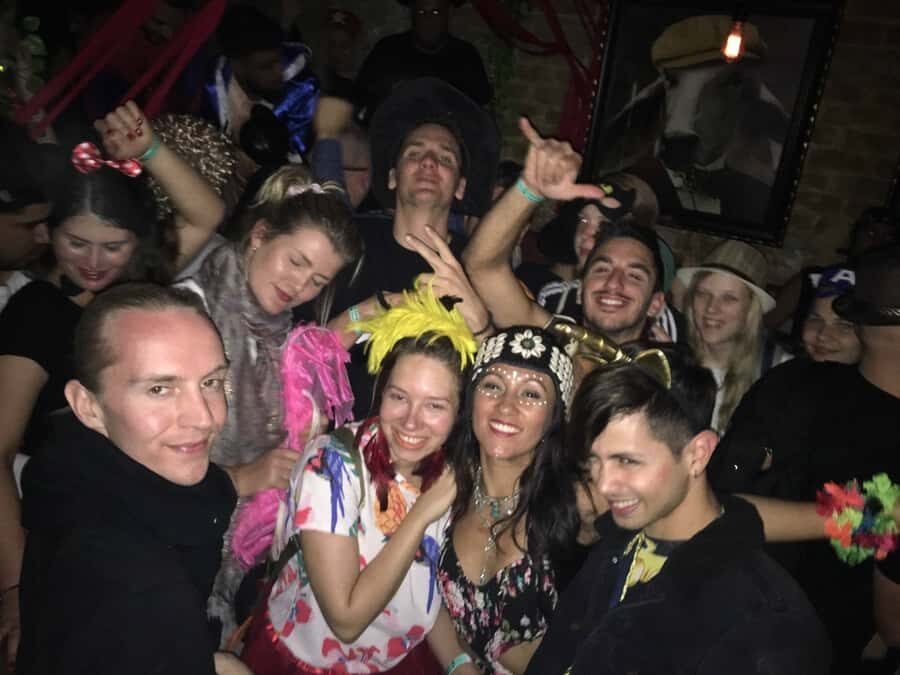 Tel Aviv: Pub Crawl with 4 Stops and Free Shots - Tel Aviv Nightlife With a Built-In Social Plan